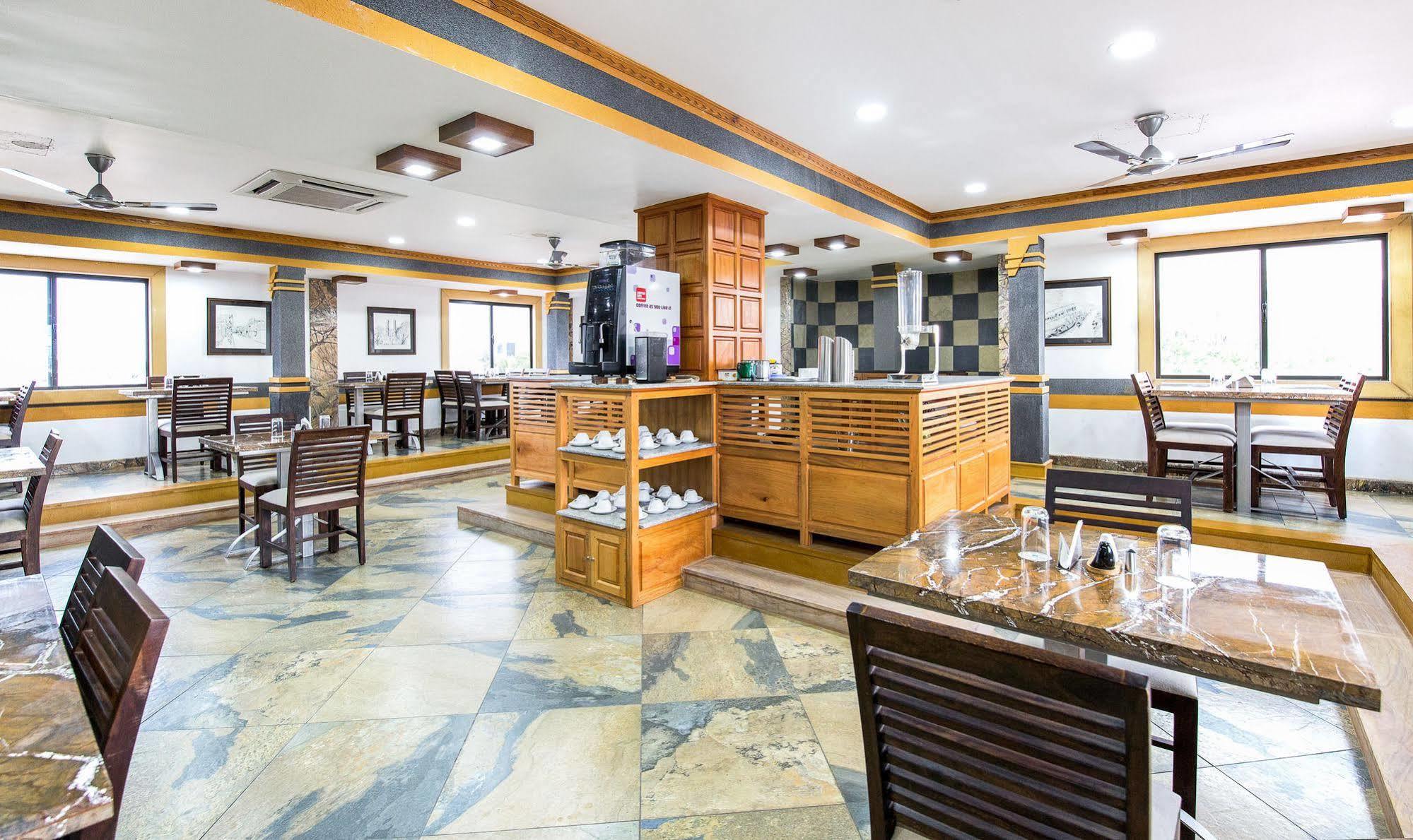 Hotel Mart View Kochi Εξωτερικό φωτογραφία